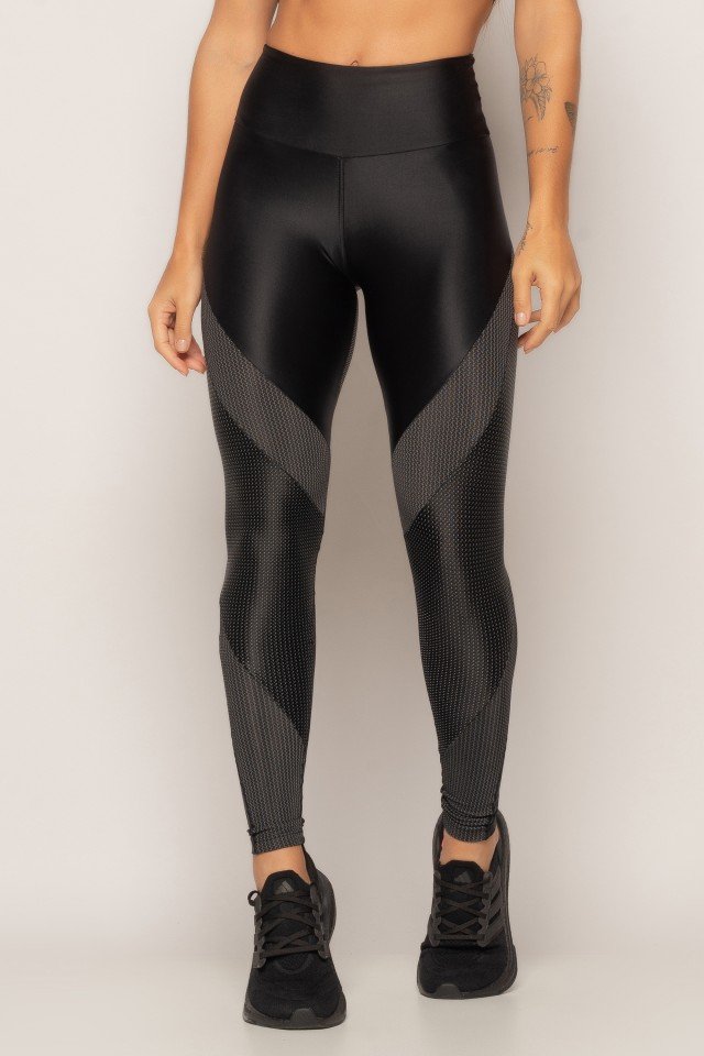 CALÇA LEGGING PRETA CARBON